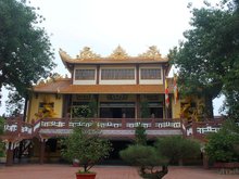 Phap Lam Pagoda