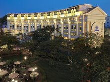 Hilton Hanoi Opera
