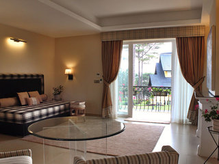 Geranium Suite