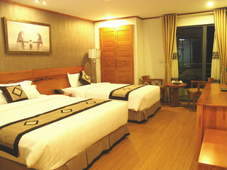 Family Suite city view room