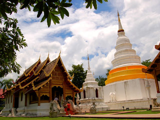  Chiang Mai (B, L)