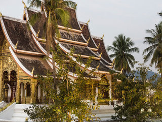 Luang Prabang City Tour (B, L)