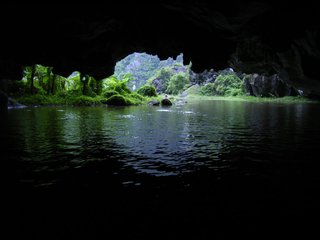 Hoa Lu and Tam Coc 1 Day Tour (from Hanoi)
