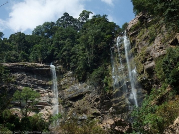 Tad Nam Sanam Waterfall 