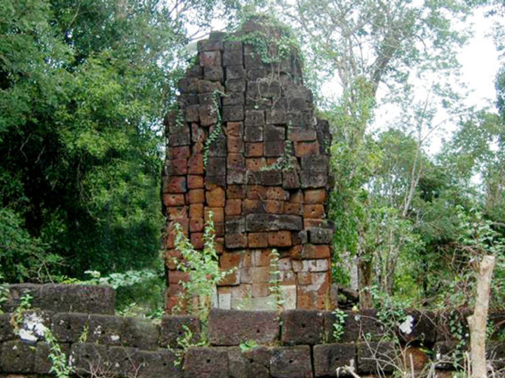 Krapum Chhouk Temple