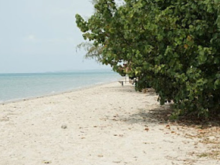 Deum Chhrey Beach