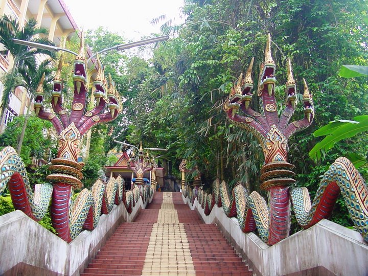 Wat Khao Sukim