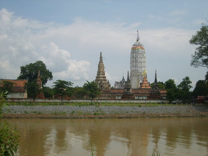 Wat Phuttai Sawan