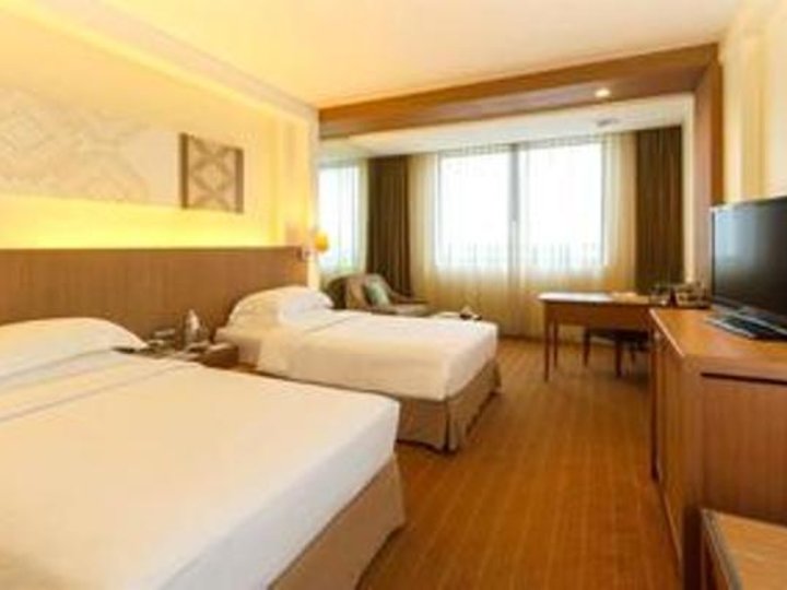 Royal Princess Hotel 